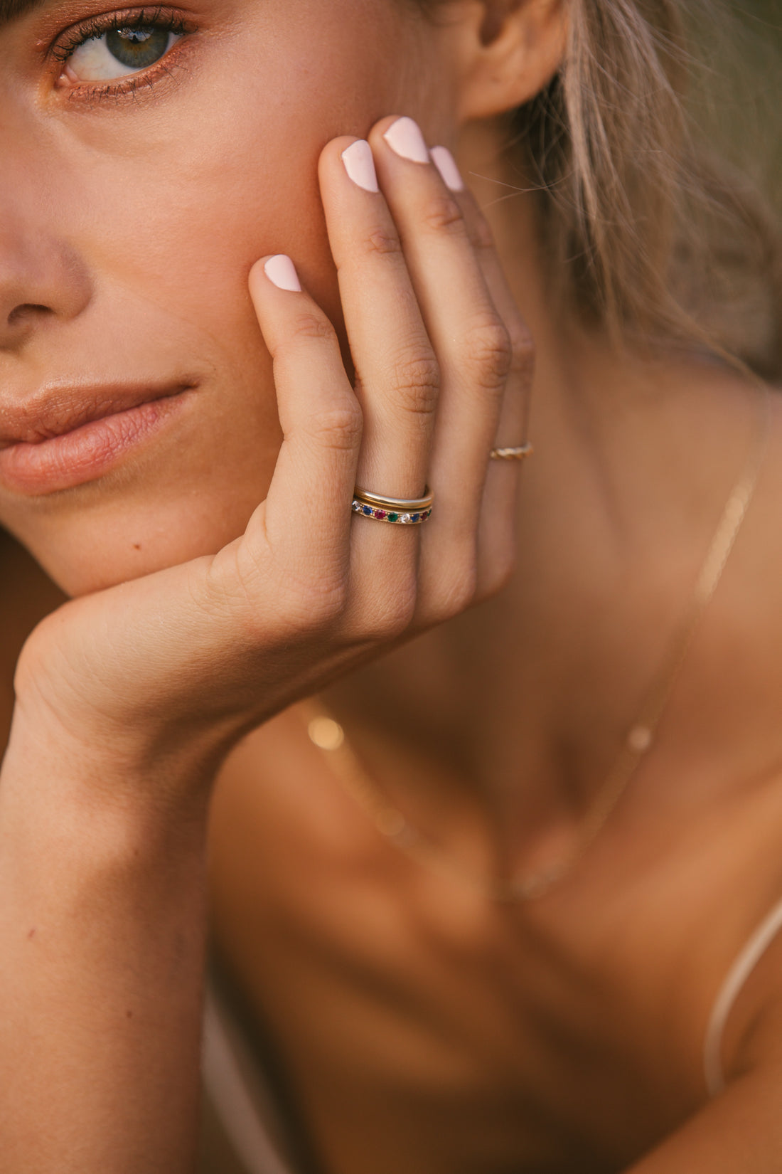 Round Gold Band